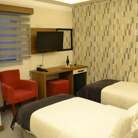 Hotel Rivada 3*